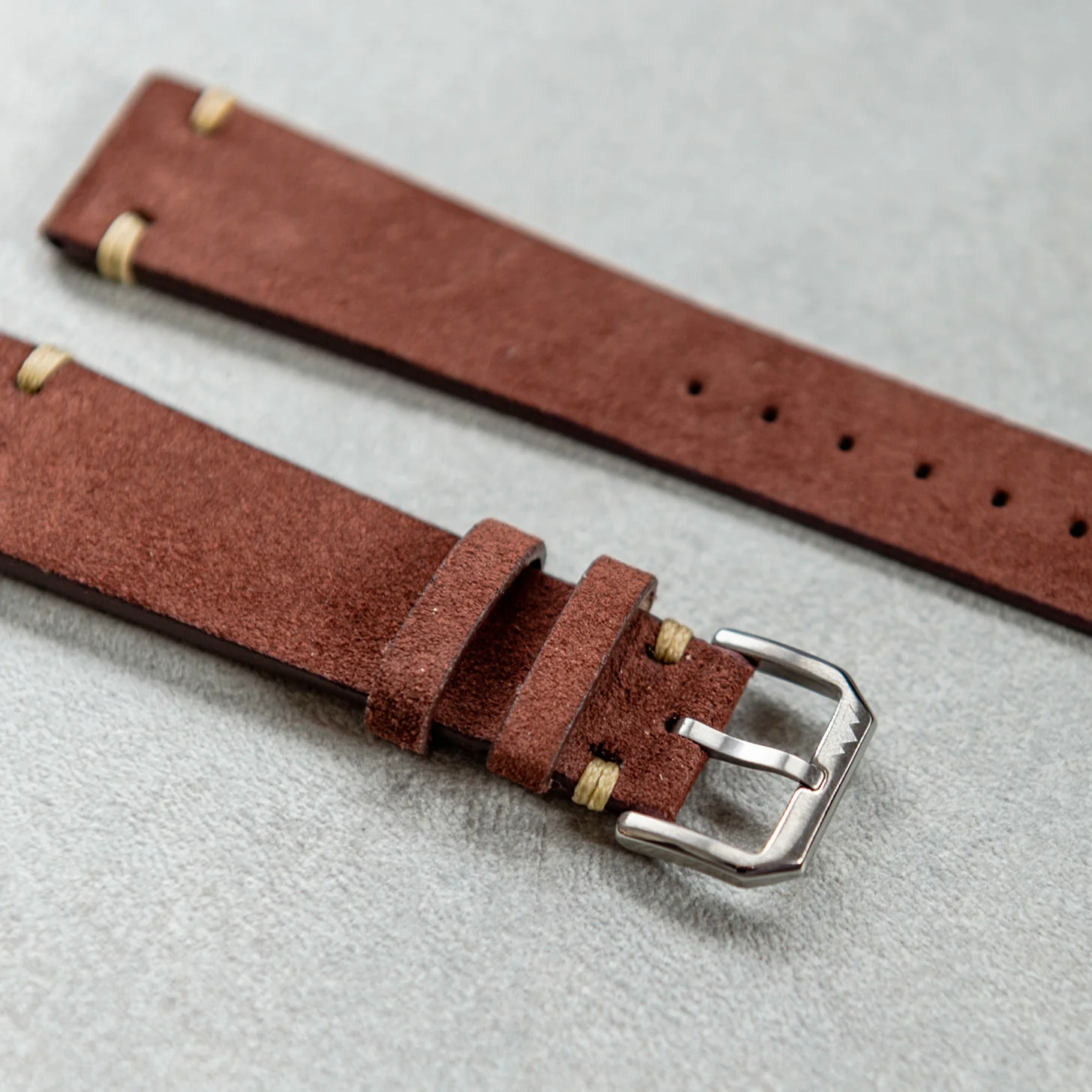 Red vintage suede - Image 2